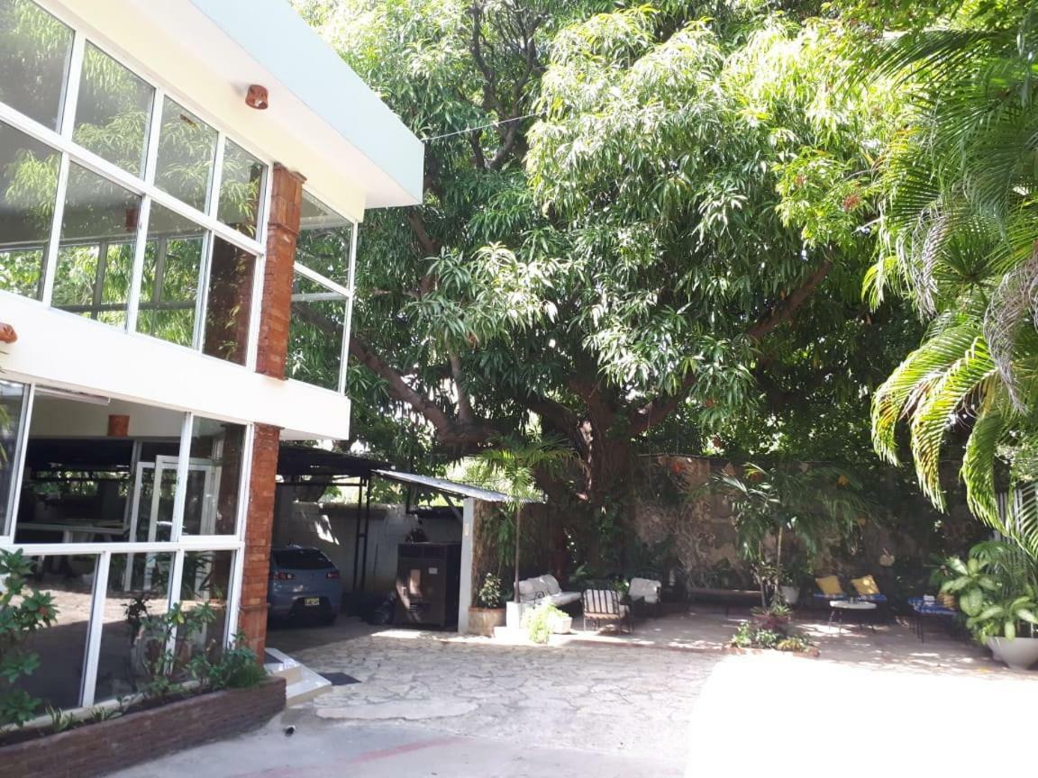 Hotel Alcaldeza - Garden House Santo Domingo Buitenkant foto